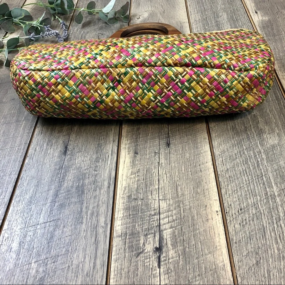 Vintage Wooden Handle Straw Zipper Handbag - Picture 5 of 16